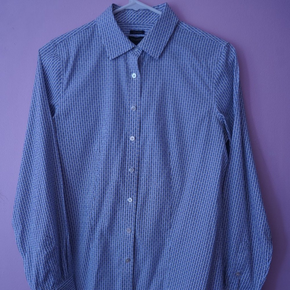 Talbots Wrinkle Resistant Button down Top
